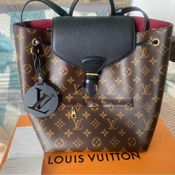 Authentic Louis Vuitton Medium backpack purse! - Picture 1 of 1